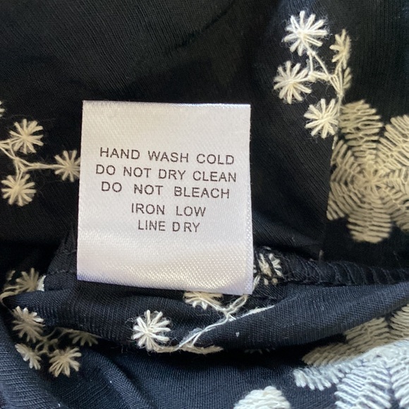 Alice Blue Flutter Top Women L Embroidery Boho Feminine Dainty Business Casual - Picture 9 of 12